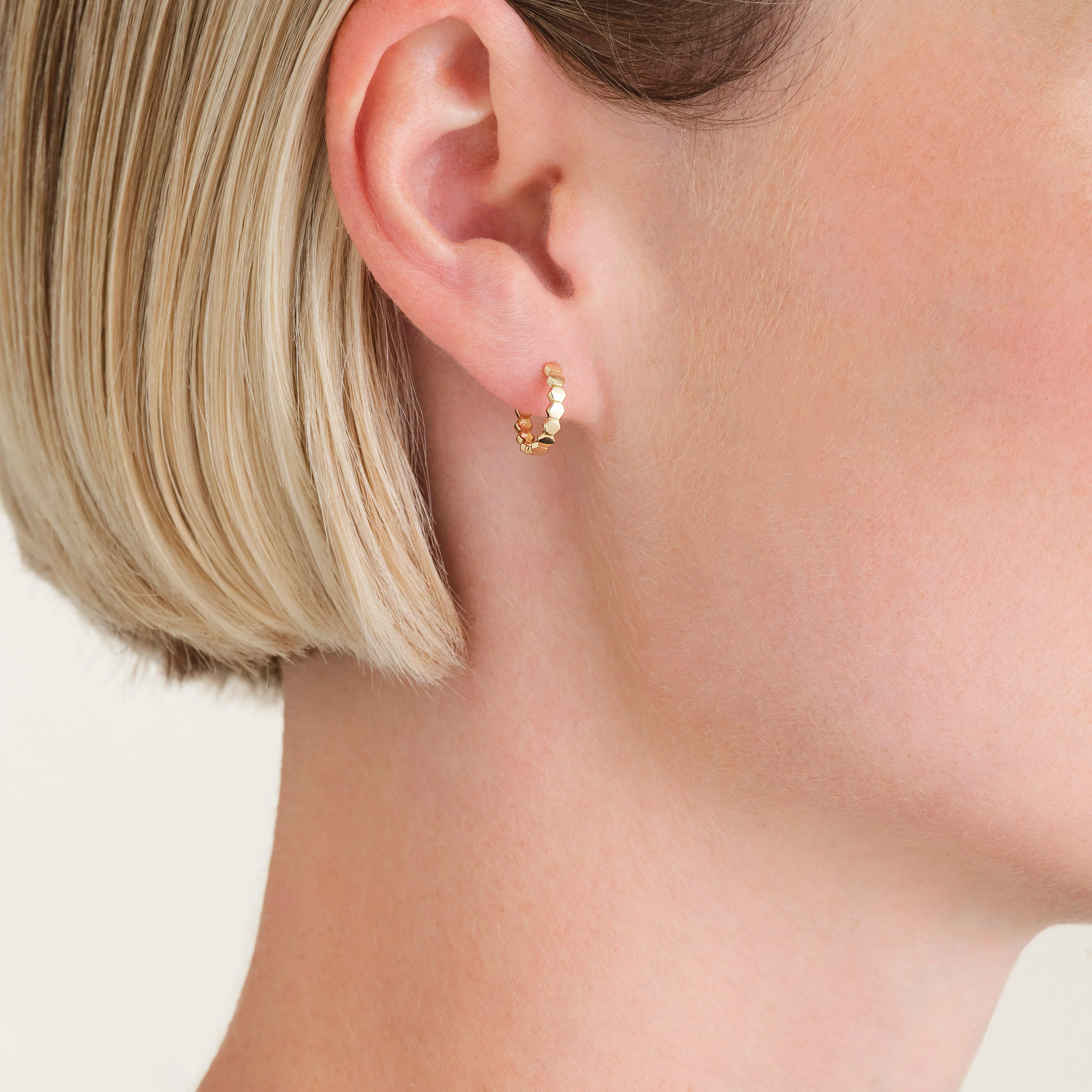 Hexagon Hoops - Image 2