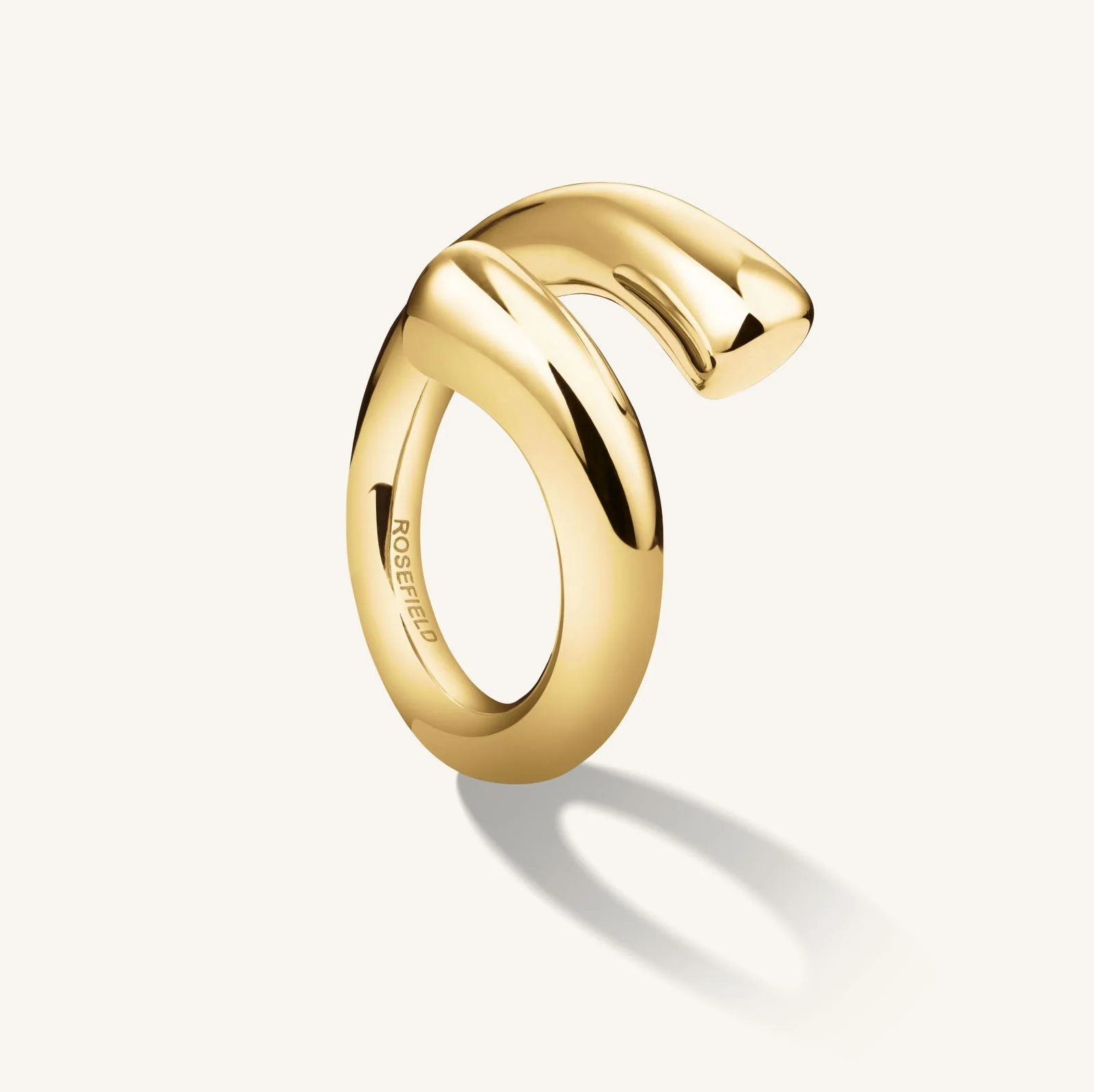 Hugged Ring