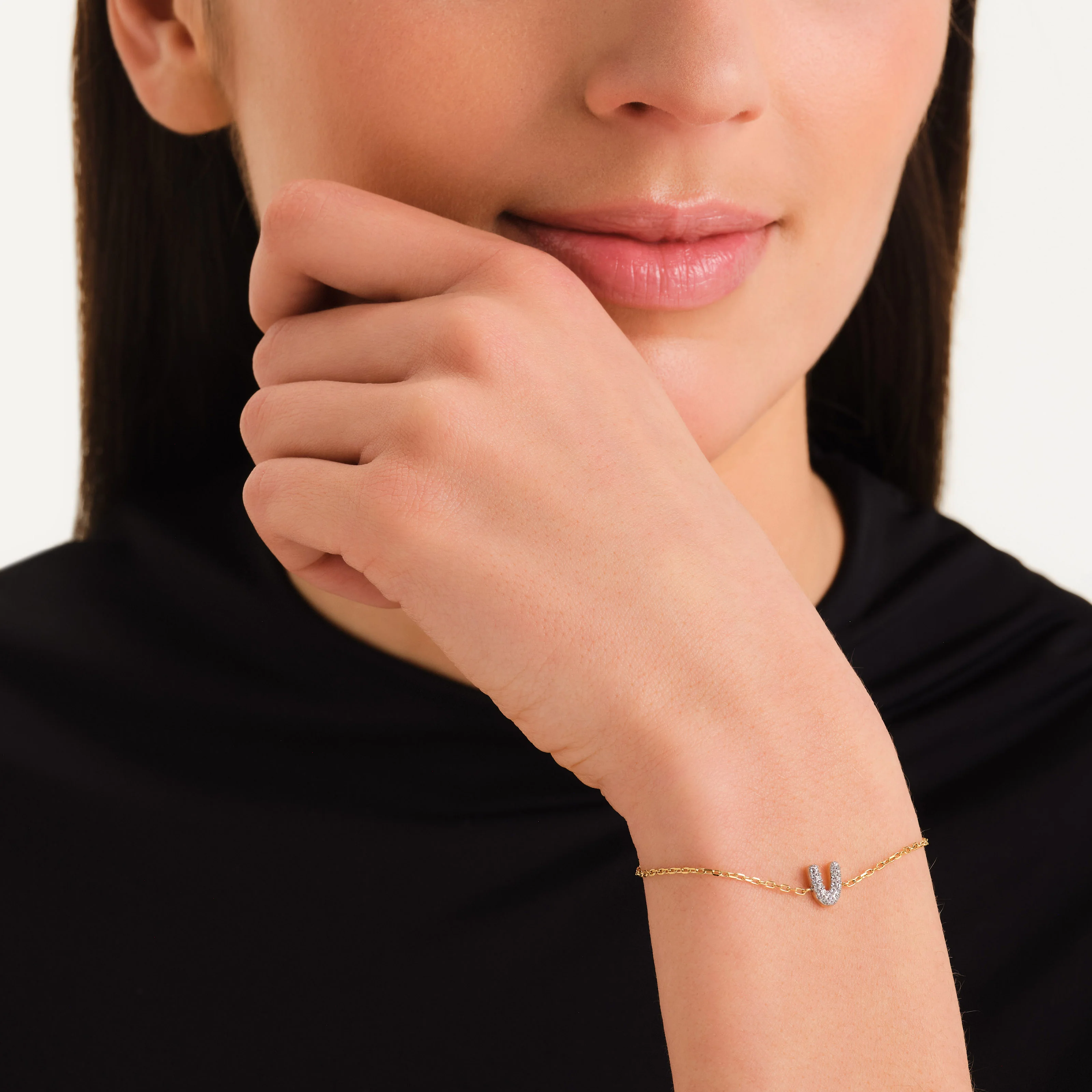 Crystal Letter V Bracelet - Image 3