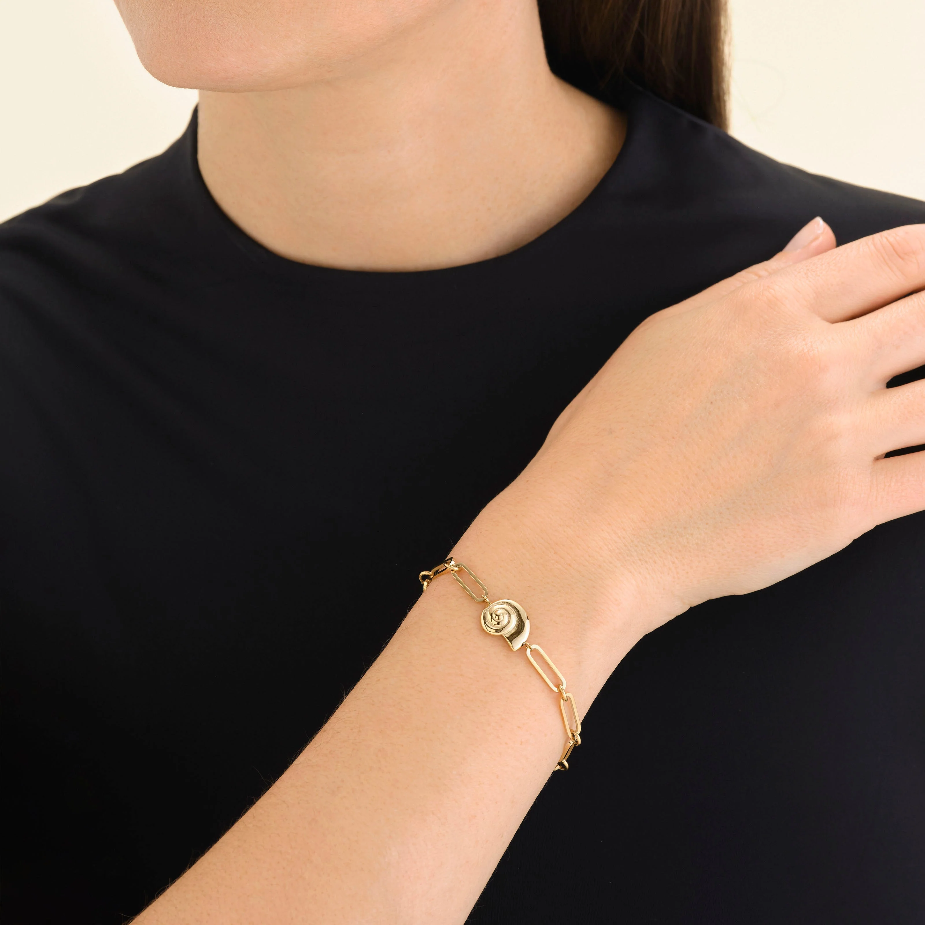 Shell Bracelet - Image 3