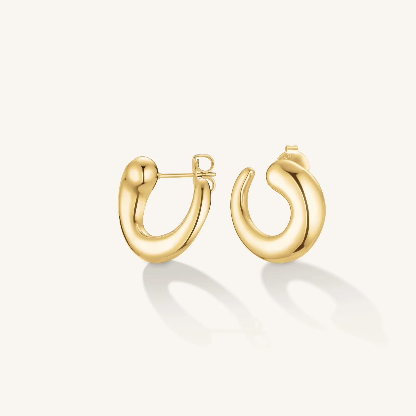 Swirl Studs